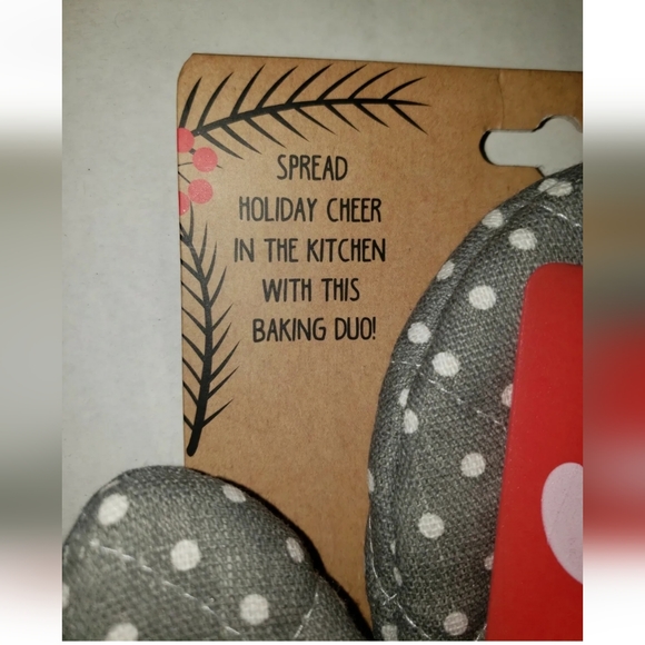 : * Bright Baking Holiday christmas 2pc Oven Mitt and Spatula Set winter deer - Picture 3 of 7